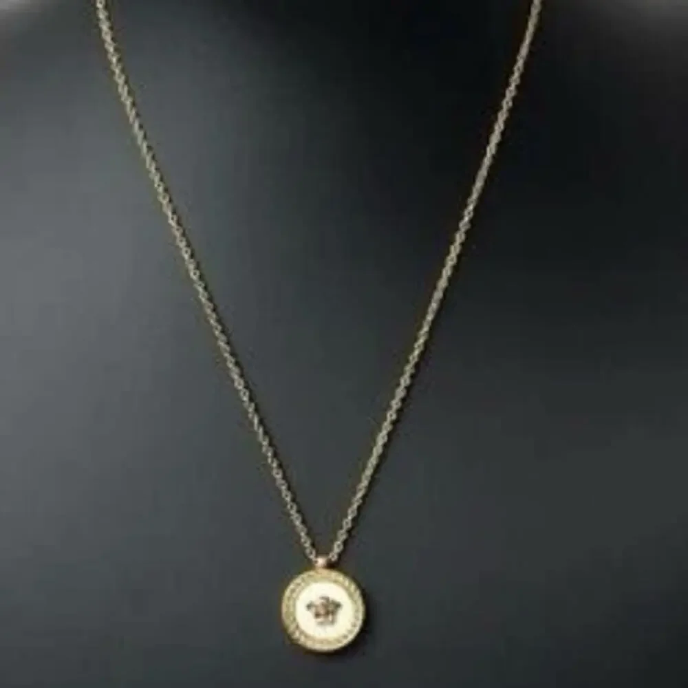 18K Gold Plated Medusa Pendant Necklace